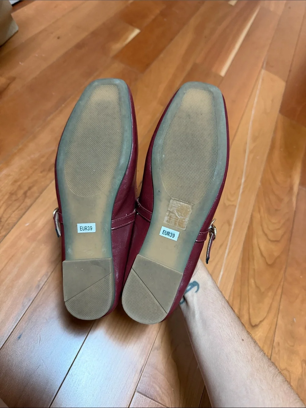Classic Mary Jane Flats in Burgundy - Comfortable Everyday Loafers